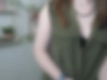 veryveryvery_shy photo 2