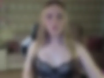 vi_luxxxy photo 2