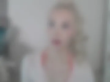 vickyfuckingdoll photo 3