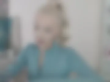 vickyfuckingdoll photo 5