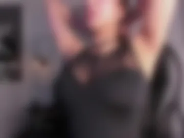 vikypetiteee photo 6