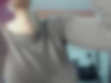 vikypetiteee photo 5