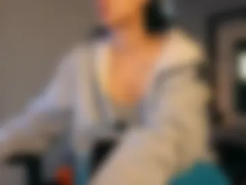 violetskinny webcam preview