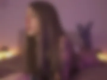 violett_bray photo 8