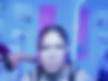 violettabaker1 photo 3