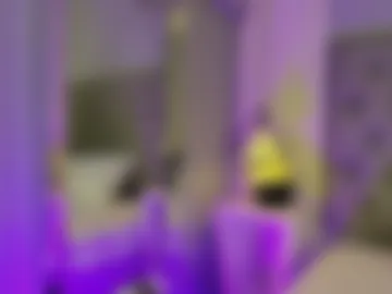 violettharous photo 5