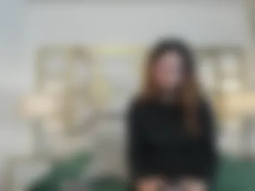 vivieneluxe webcam preview