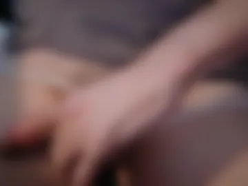 wellhunginpanties webcam preview