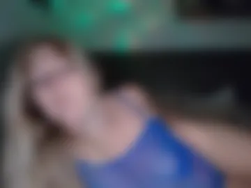 wet_scarlett72 photo 7