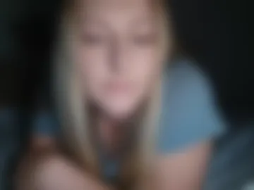 wet_scarlett72 webcam preview