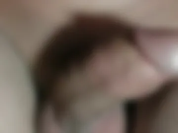 wetjuicycock702 live webcam preview