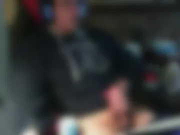 whateverdude555 webcam preview