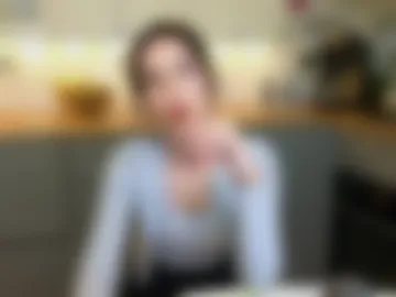 whats_her_name photo 3