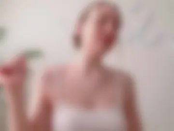 whiteprincessluna photo 3