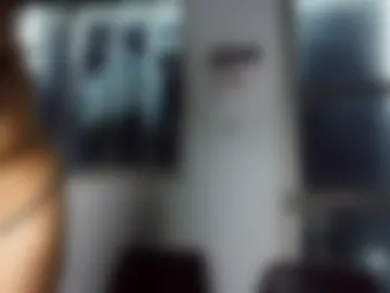 whiteshadow_698 live webcam preview