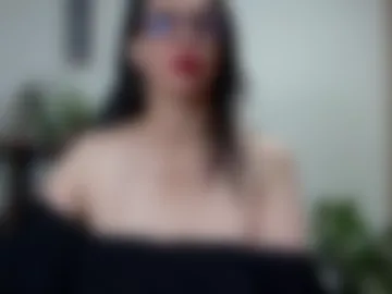 womanhornyx photo 4