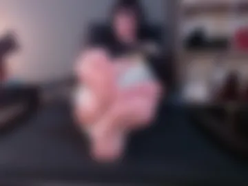 wonders_feet photo 7