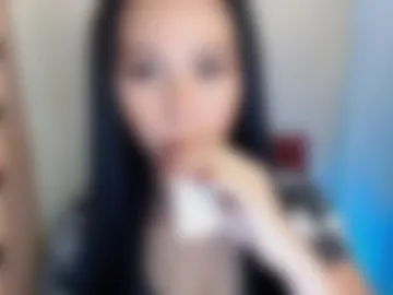 xblaire photo 3