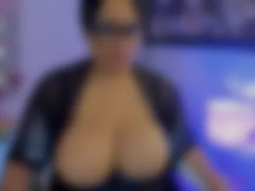 xelenagomez31 photo 3