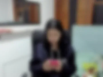 xina_black webcam preview