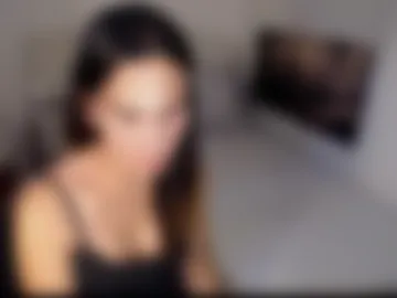 xqueenyasiandomcumx photo 4