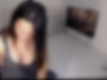 xqueenyasiandomcumx photo 2