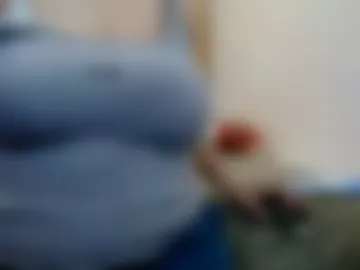 xxxbustybabe27x photo 4
