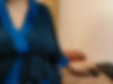 xxxbustybabe27x photo 2