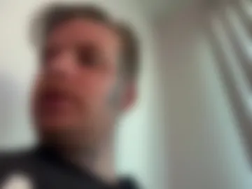 xxxredxxs live webcam preview