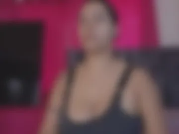 xxxtatianabustyxxx photo 3
