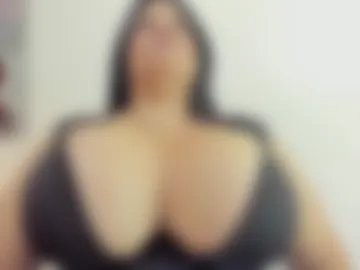 yasmin_bigtits photo 7