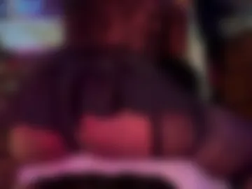 yelladaniella webcam preview