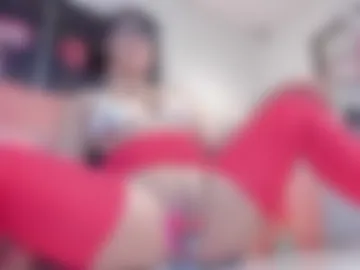 yiovanna19 photo 2
