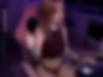 yngmilf_ webcam preview