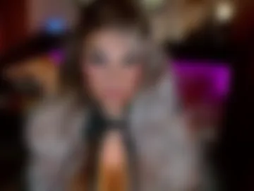 your1truequeen live webcam preview