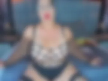 your_lady_milf webcam preview