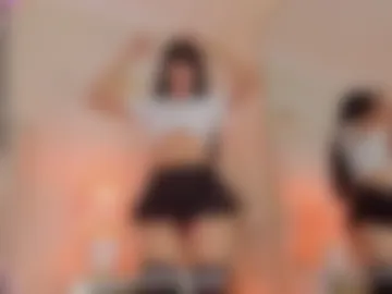 your_petite18 photo 2
