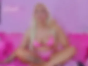 yourblonde_doll photo 2