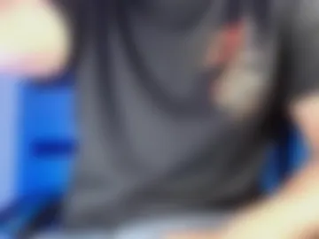 yourfavorite_bigclit photo 4