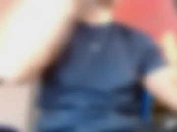 yourfavorite_bigclit photo 2