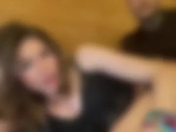 yourgirlaurora webcam preview