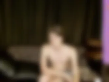 yourhoneyfemboy webcam preview
