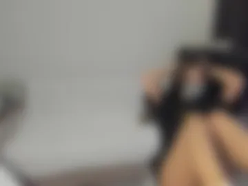 yourlovelyjenny photo 4