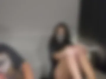 yourlovelyjenny photo 3