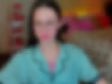 yourlovelystoryy photo 4