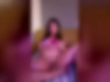 yourneighborcamilla photo 2