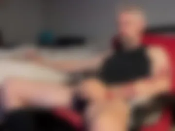 yournewfavourite photo 6