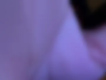 yoursmomsfavorite live webcam preview