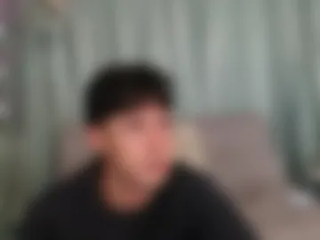 yuliethpetite photo 7