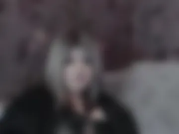 yuliiared live webcam preview